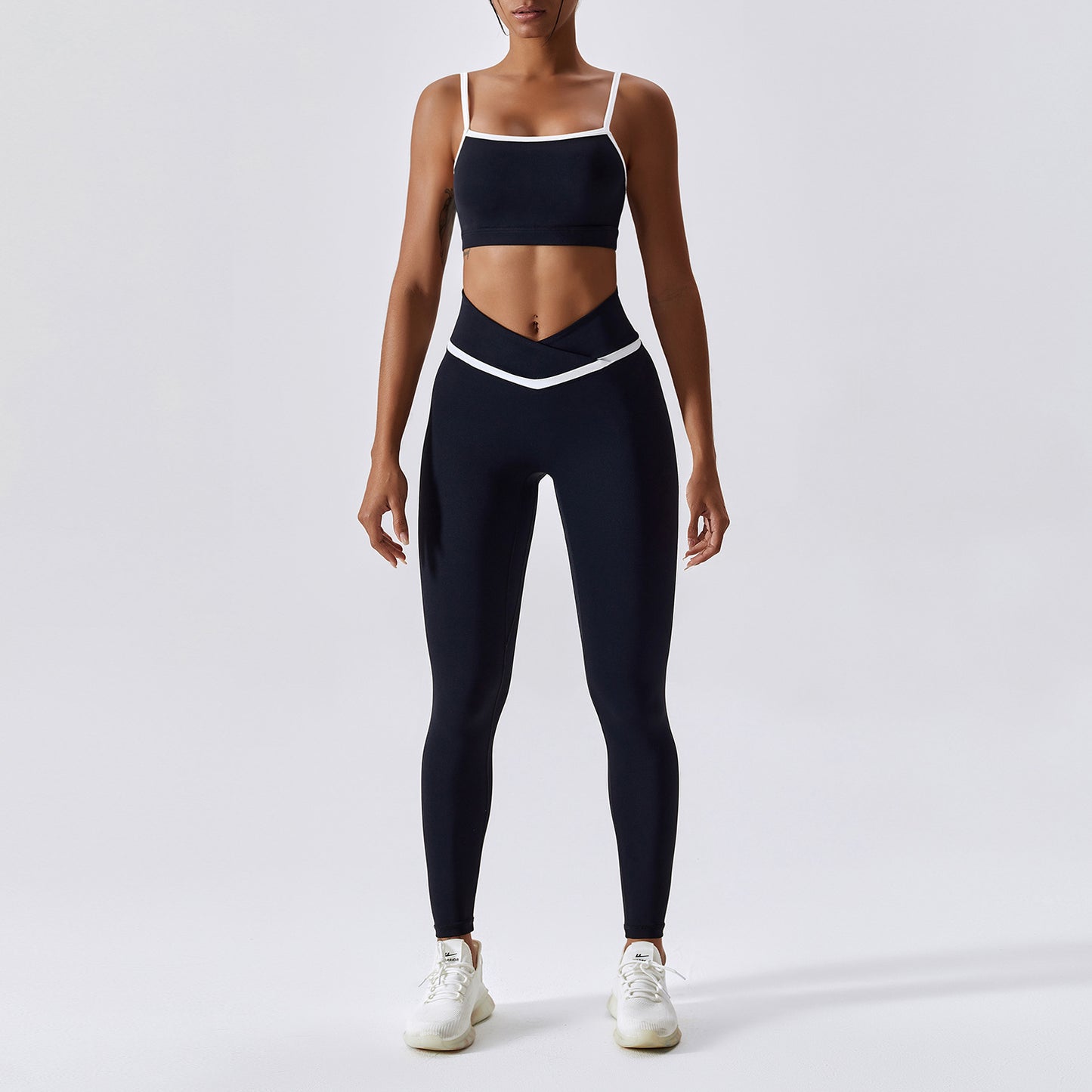 Quick-Dry Fitness Top and Bottom for Women – Lightweight Activewear Performance