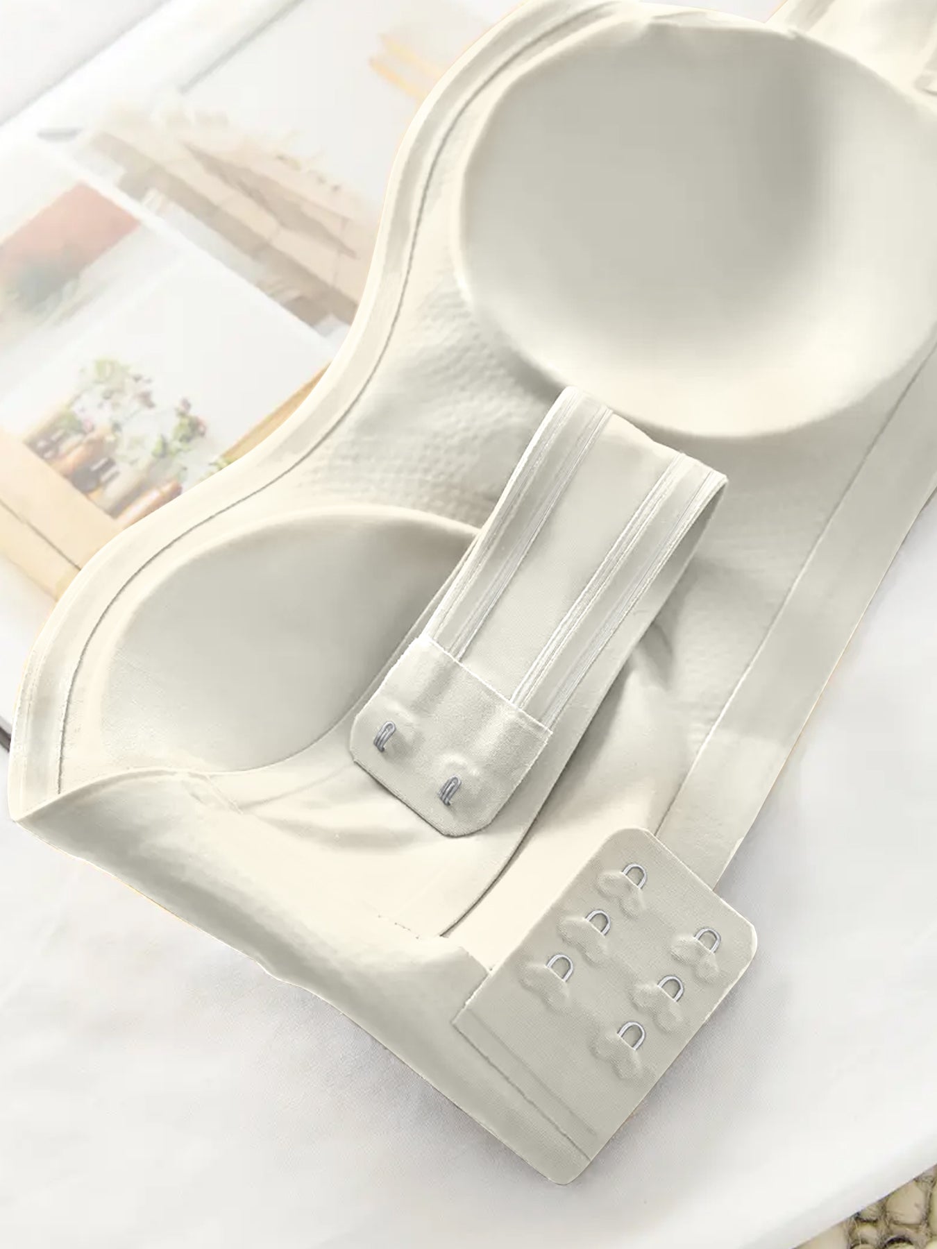 3PCS Strapless Bras For Women - Non-Slip Wireless Seamless Bras Push Up & Side Fat Control For Everyday.