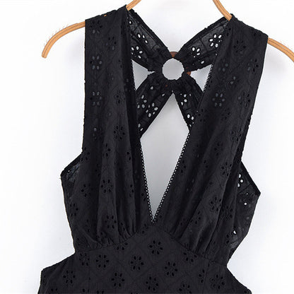 Hollow Embroidery Halter Backless Dress