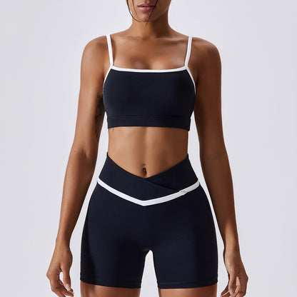 Quick-Dry Fitness Top and Bottom for Women – Lightweight Activewear Performance