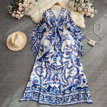 Light Luxury Temperament Flared Long Sleeve Waist Slimming Blue And White Porcelain Dress
