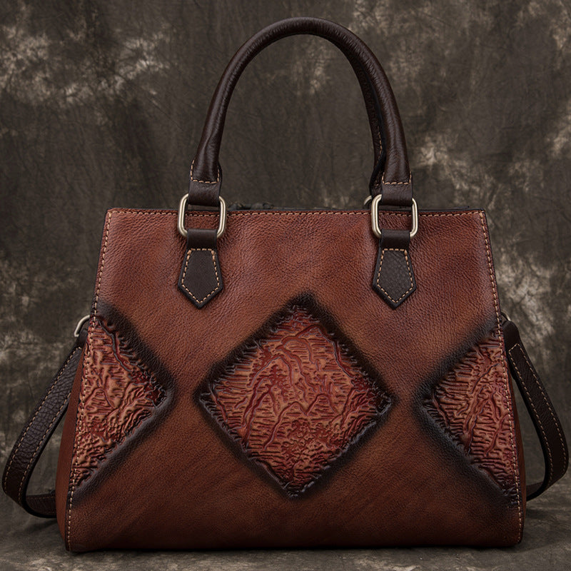 Top Layer Cowhide Retro Retro Handbag European And American Fashion Casual Handbag with premium genuine leather for durability and timeless appeal.
