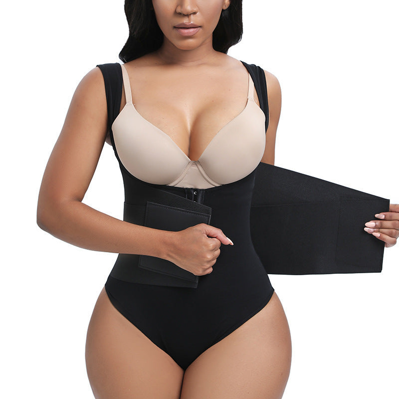 Breathable sports waist trainer that shapes your waist, lifts hips, and smooths your core.