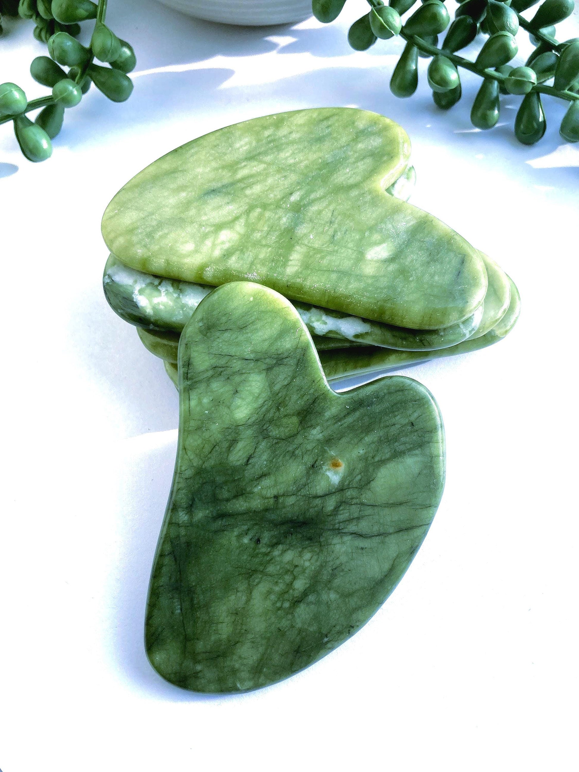 Natural Jade Gua Sha Stone: Heart Beauty Scraping Tool